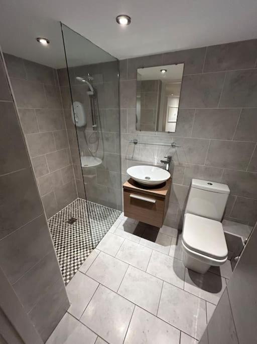 Spacious Central 2Bed Apartment Wilmslow Esterno foto