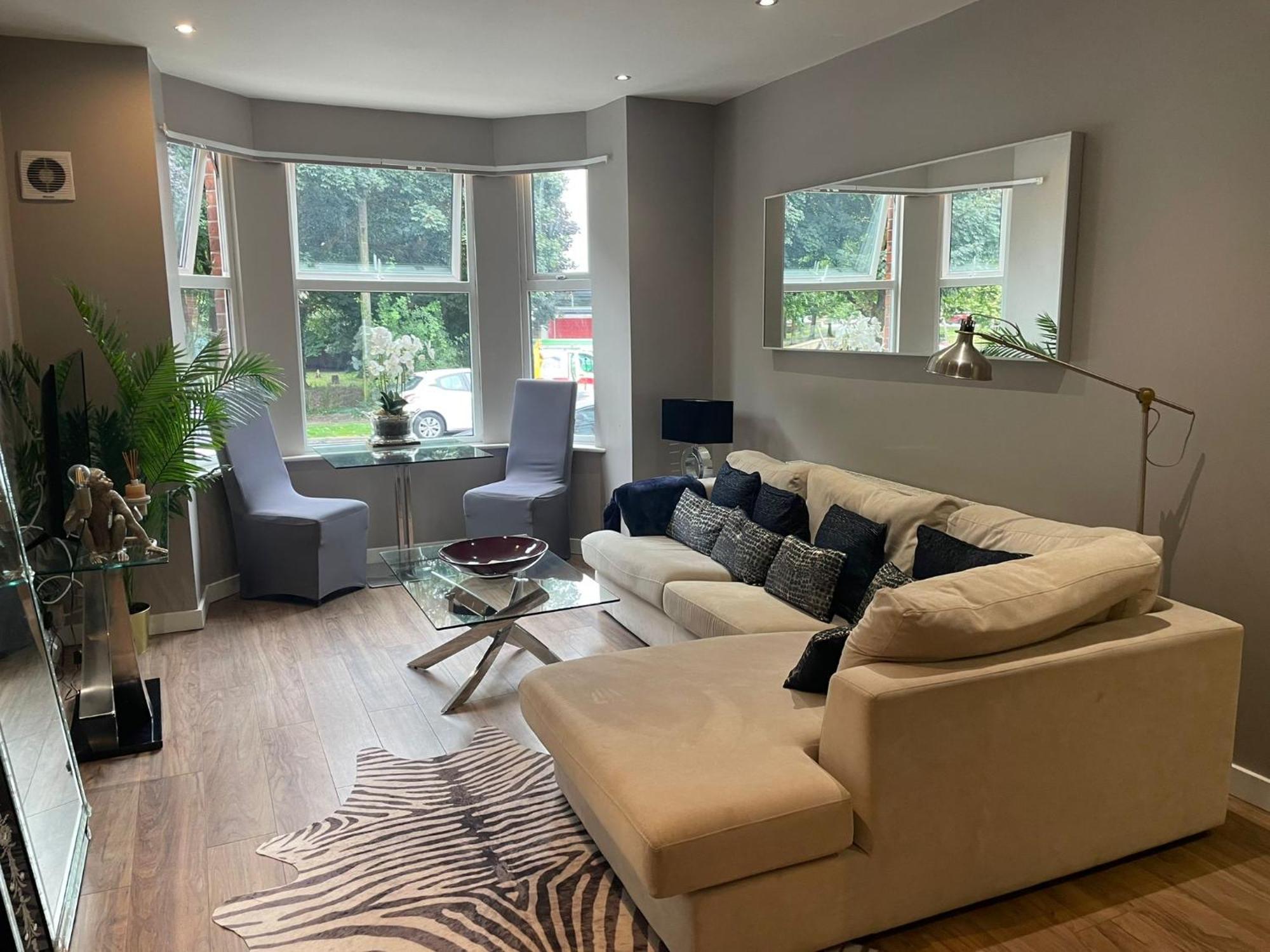 Spacious Central 2Bed Apartment Wilmslow Esterno foto